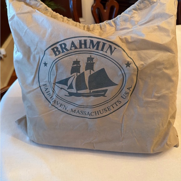 Brahmin Vintage Elegant Cream Crocodile-Embossed Handbag - Picture 5 of 5